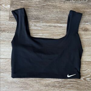 Nike Essential Crop Swim Top size M